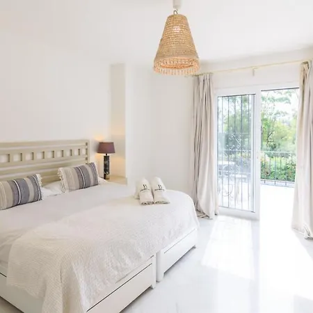 Azul Guadalmina Baja By Ruralidays Holiday home